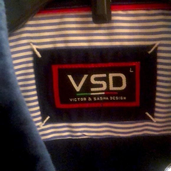 Shirt - Picture 4 of 5